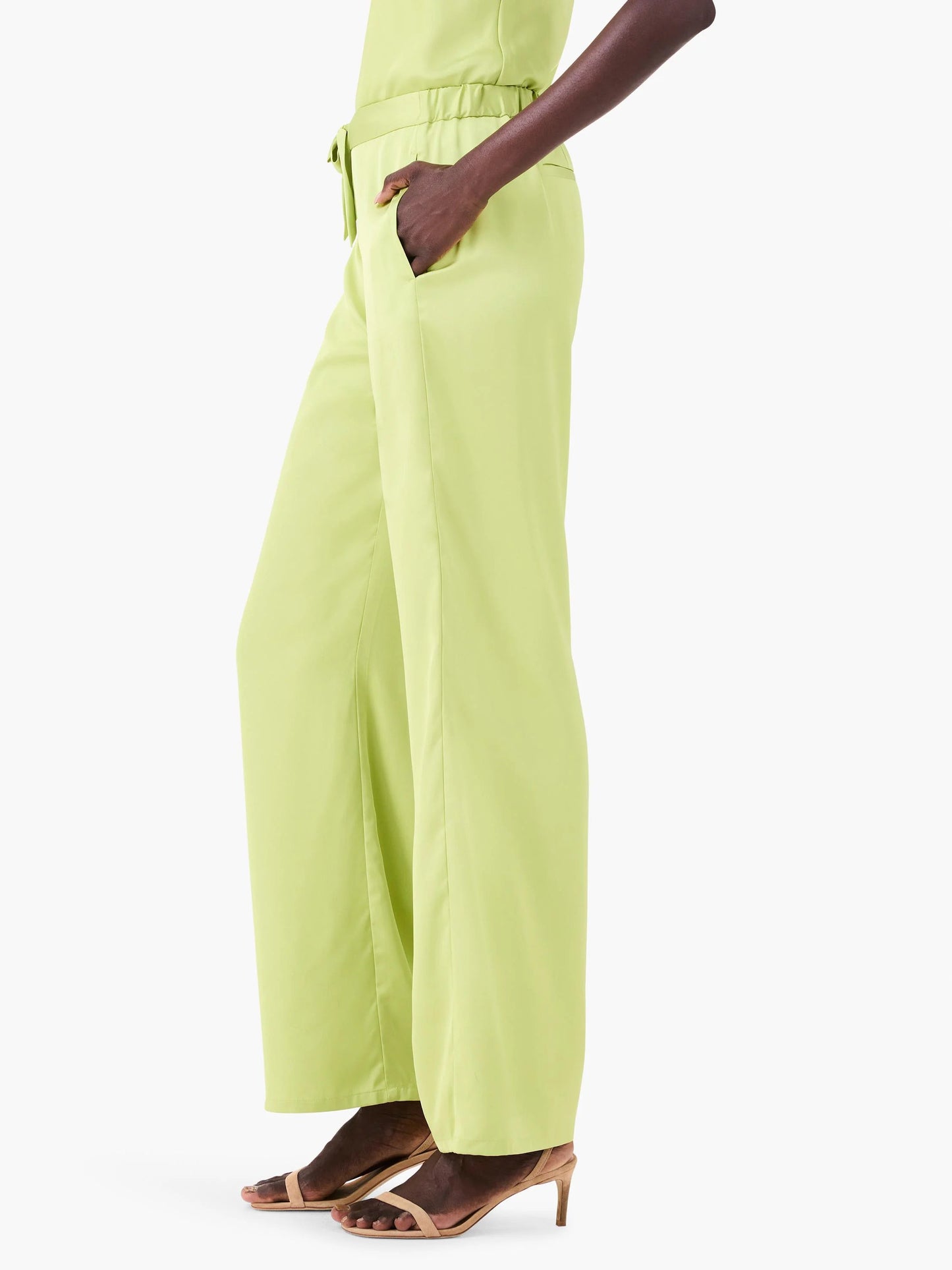 Crepe Wide Leg Pant