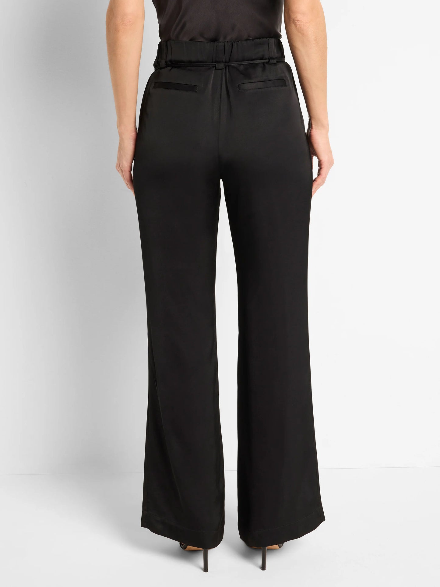 Social Edit Front Slit Pant